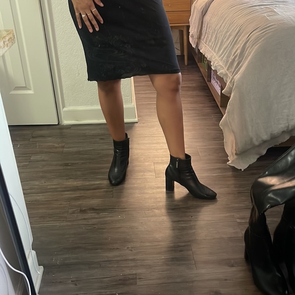 Vintage YSL y2k boots yves saint Laurent black leather ankle booties round toe - Picture 10 of 13